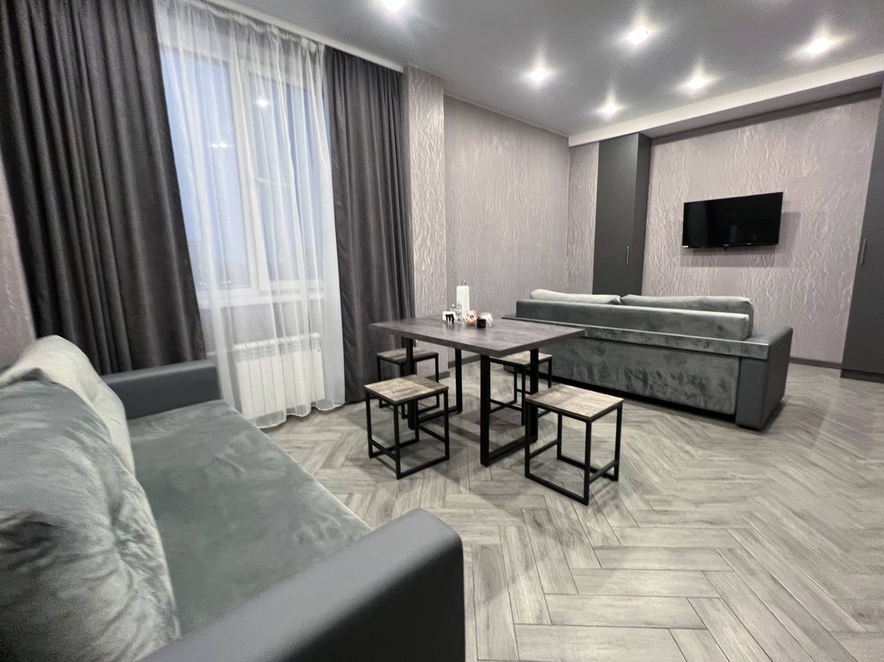 УютHome на Комсомольской 611