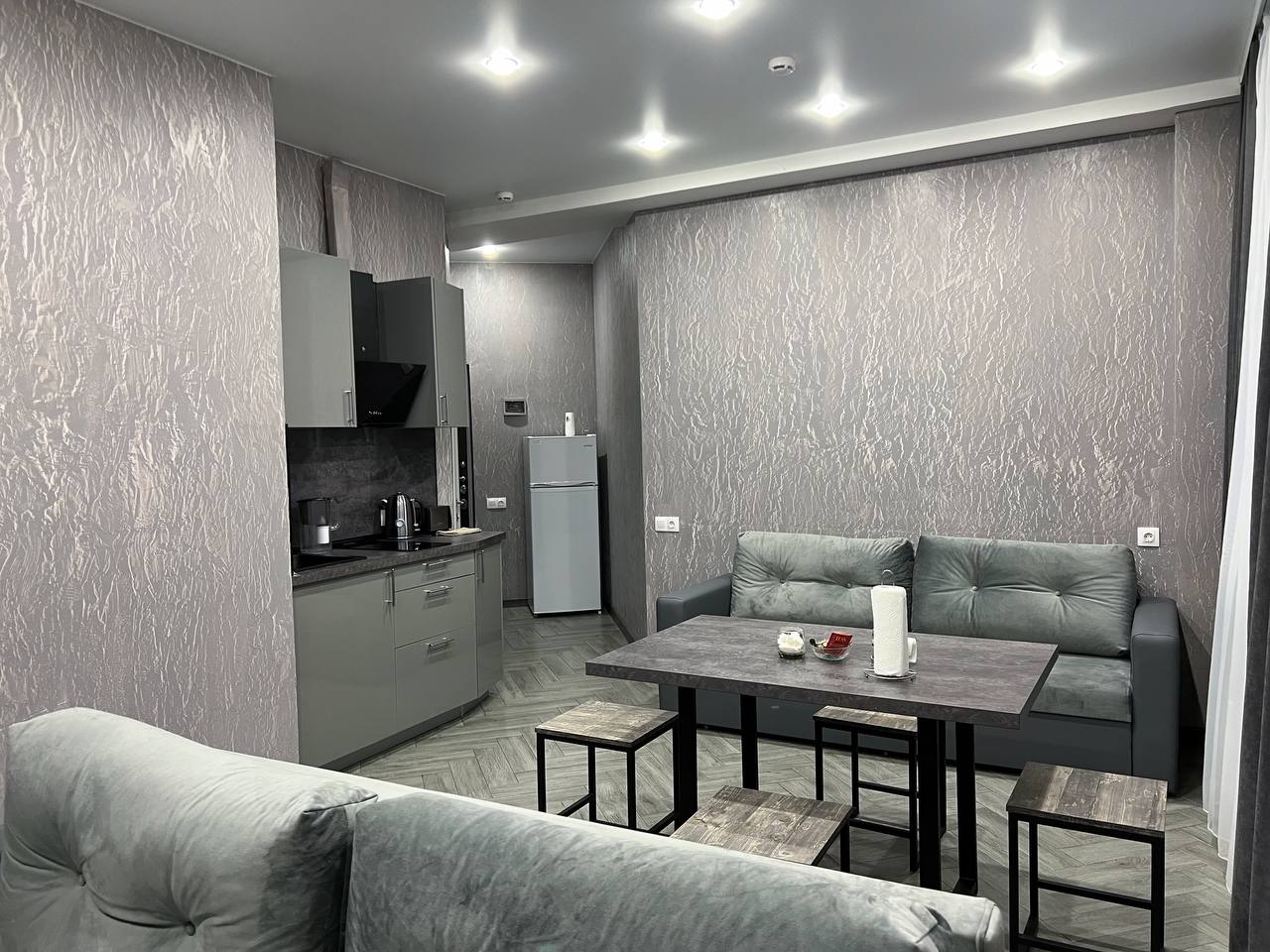 УютHome на Комсомольской 611
